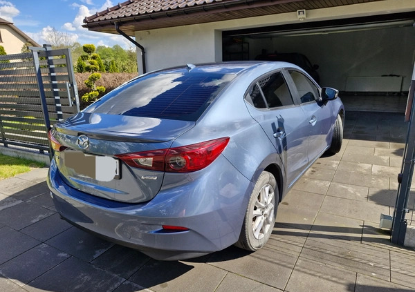 Mazda 3 cena 42500 przebieg: 198000, rok produkcji 2015 z Pabianice małe 46